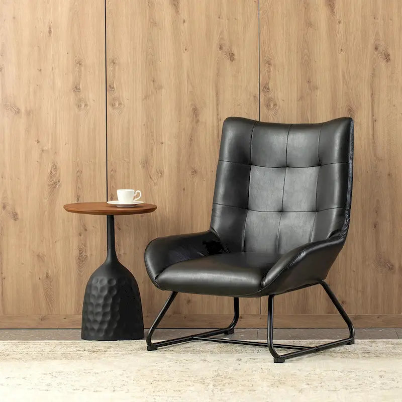 Fauteuil met hoge rugleuning van kunstleer en metalen poten